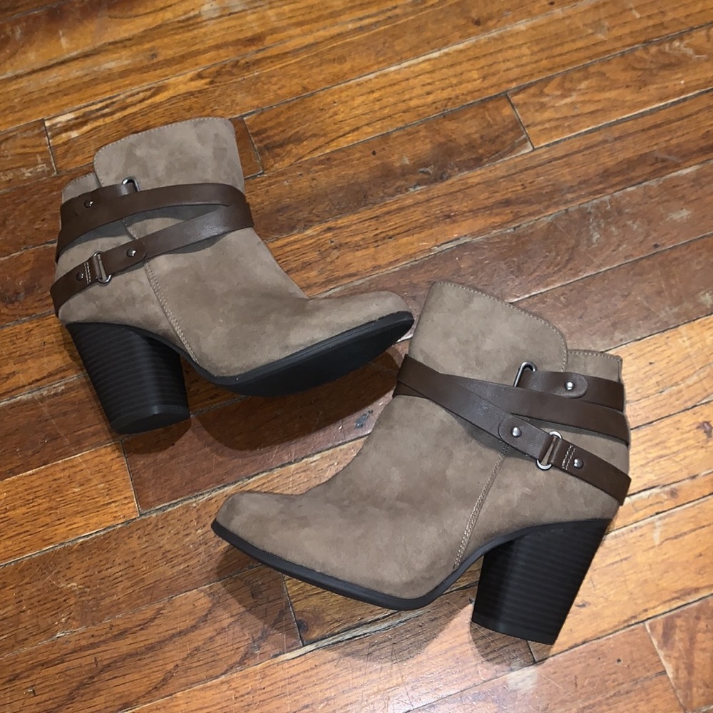 Torrid Ankle Bootie Block Heel - Picture 9 of 12